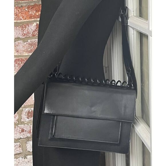 Atribut Handcrafted Black Leather Bag Detachable and resizable Leather Strap - Picture 1 of 15